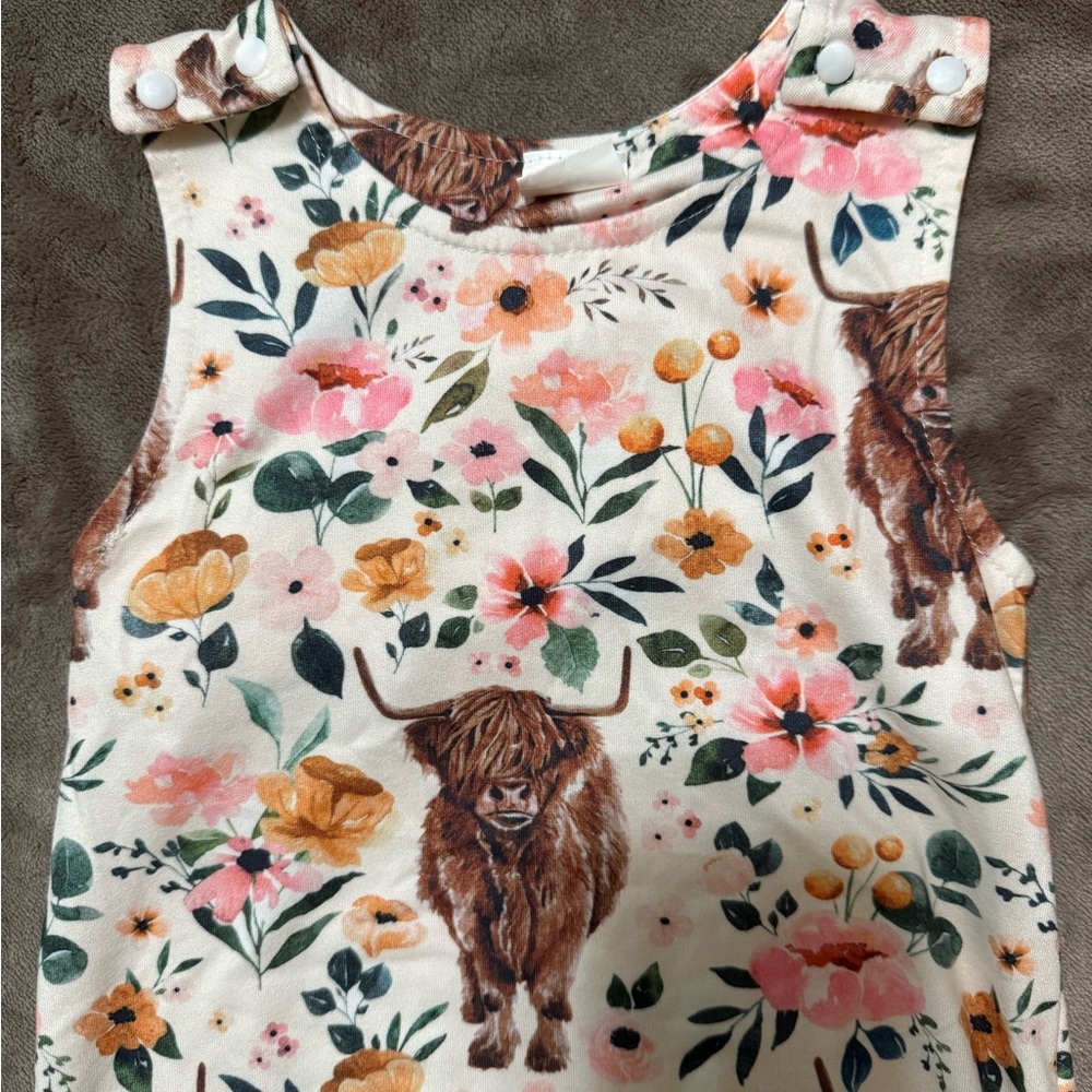 Floral Animal Print Baby Romper - Picture 3 of 5